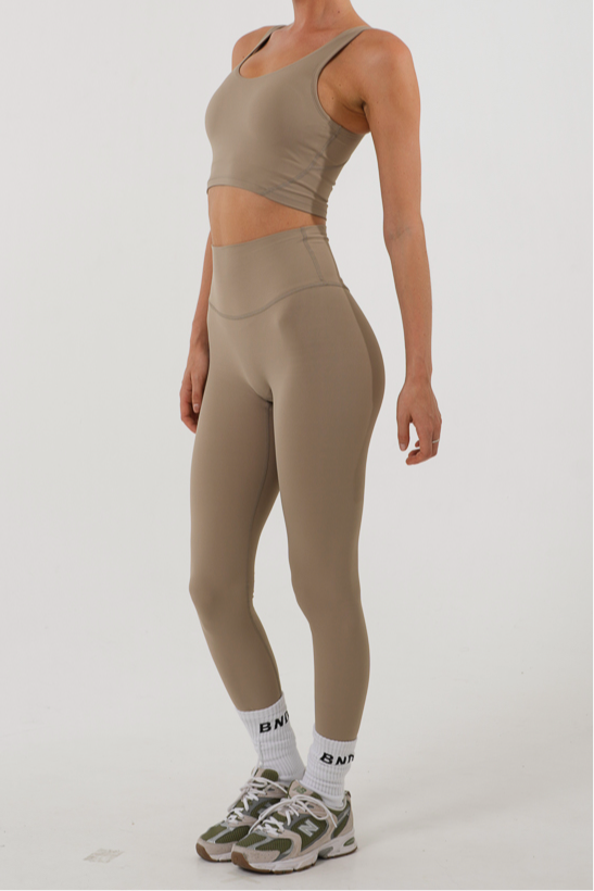 Almond Boundless Leggings