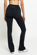 Black Ultra Long Boundless Flares