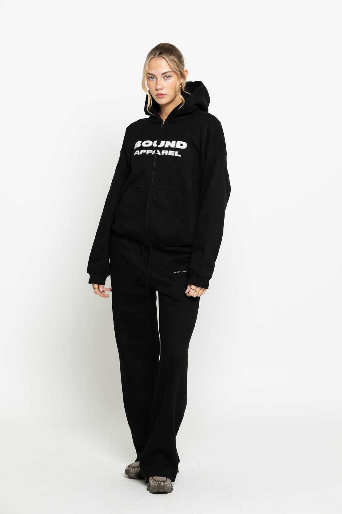 Black Ultimate Zippy