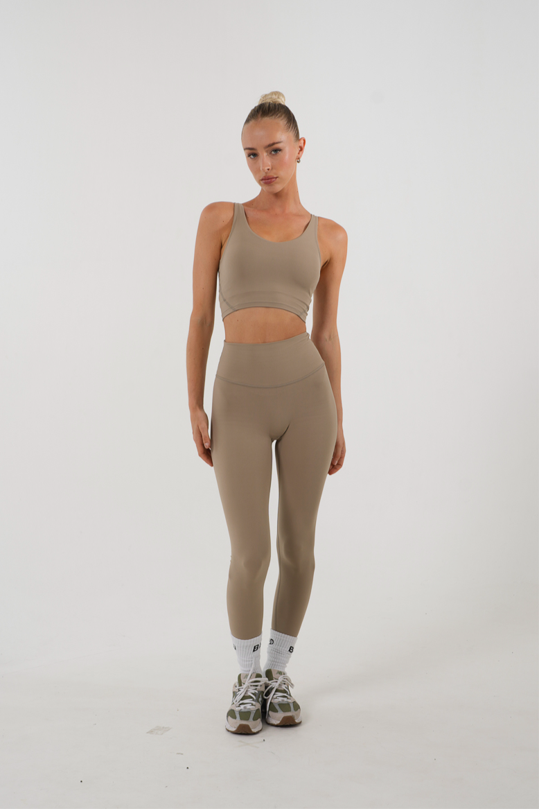 Almond Boundless Leggings