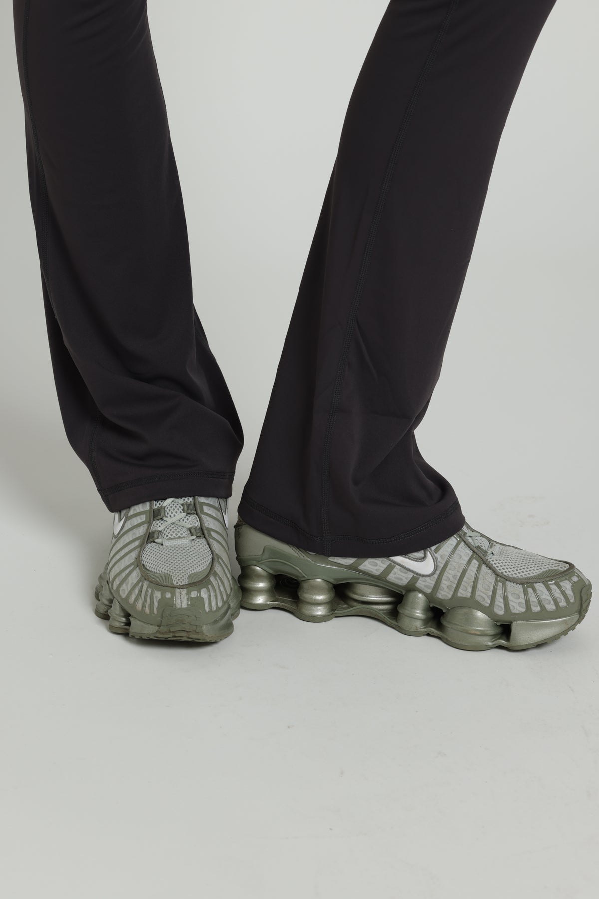 Charcoal Ultra Long Boundless Flares