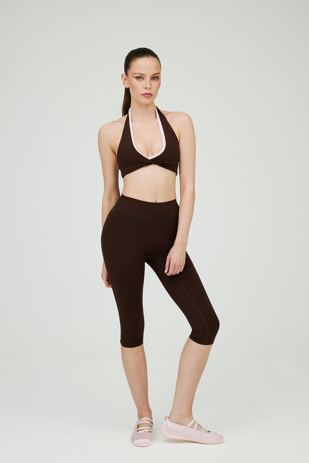 Chocolate Contour Capris