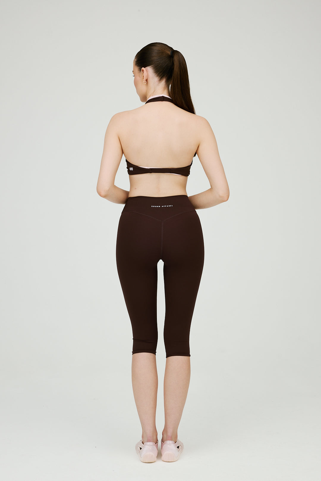Chocolate Contour Capris