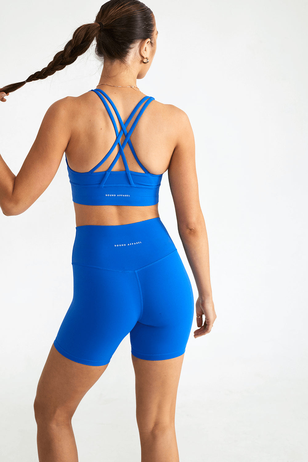 ZeroBound Women's Sports Bra High Impact Lightly Lined Underwire V Neck  Full Figure Running Workout Bras Black at  Women's Clothing store