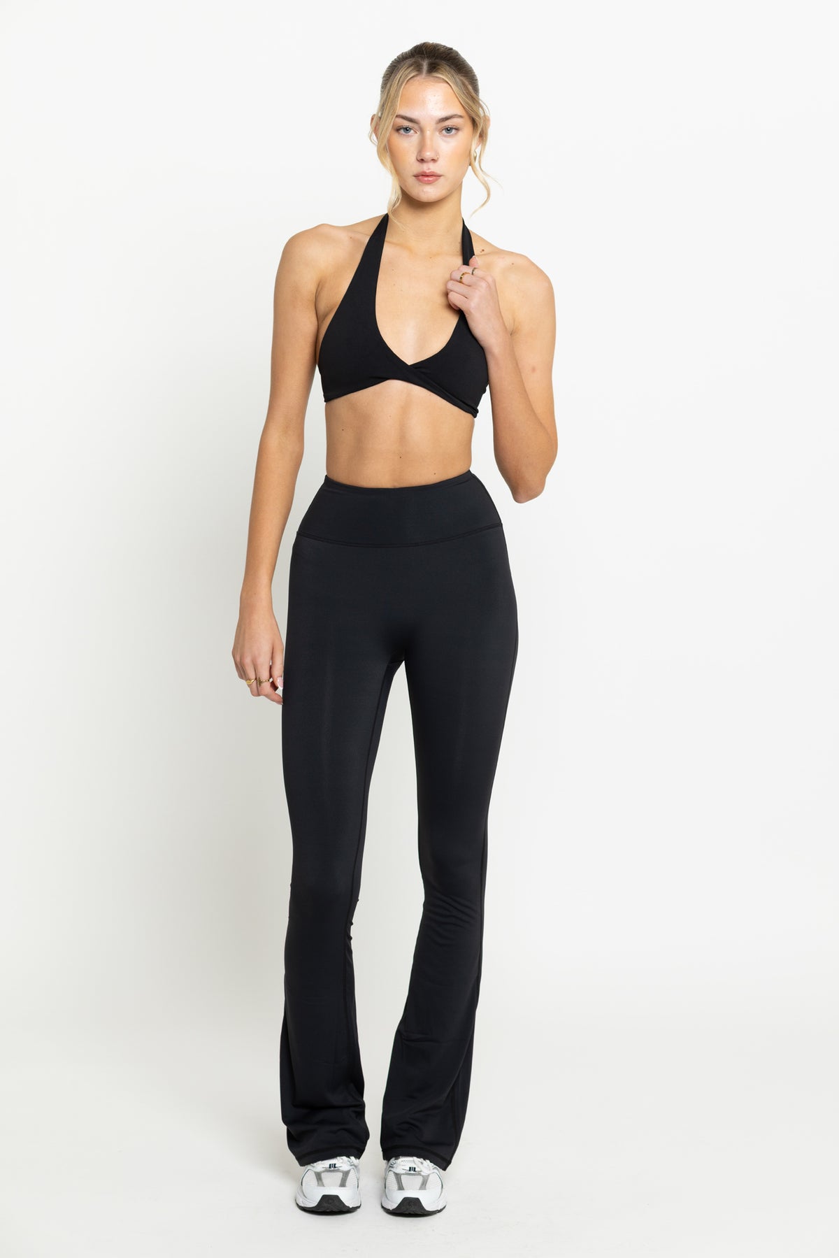 Black Boundless Twist Bra